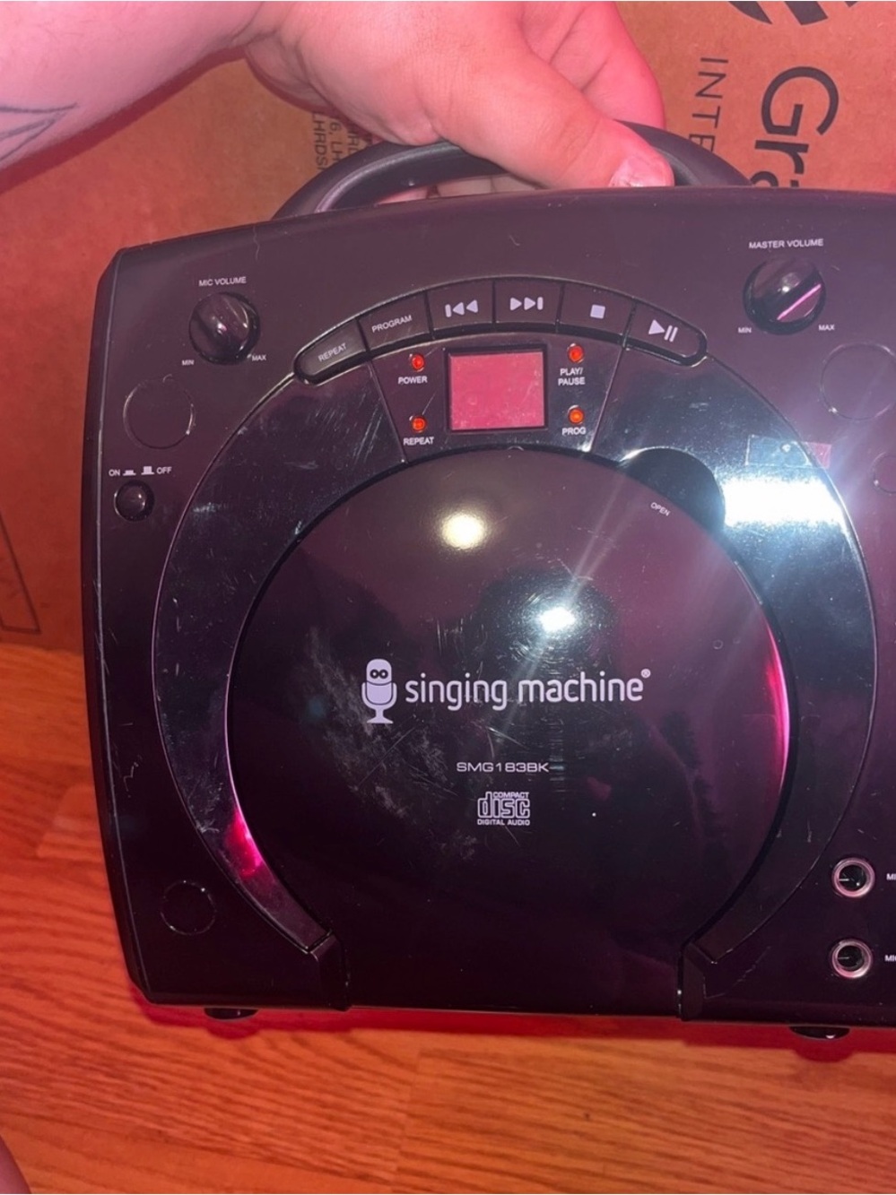 SMG183BK Portable Karaoke CD Player - Black